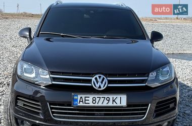 Внедорожник / Кроссовер Volkswagen Touareg 2013 в Павлограде