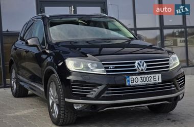 Внедорожник / Кроссовер Volkswagen Touareg 2016 в Тернополе