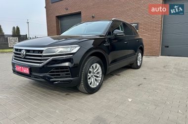 Внедорожник / Кроссовер Volkswagen Touareg 2020 в Луцке
