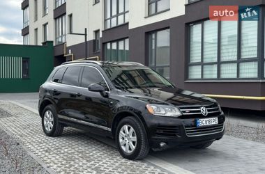 Позашляховик / Кросовер Volkswagen Touareg 2013 в Львові