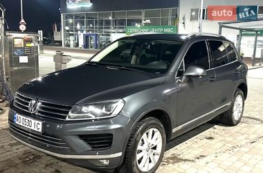 Позашляховик / Кросовер Volkswagen Touareg 2016 в Ужгороді