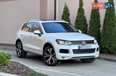 Позашляховик / Кросовер Volkswagen Touareg 2014 в Тернополі