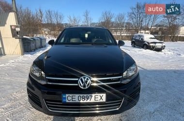 Позашляховик / Кросовер Volkswagen Touareg 2011 в Хмільнику