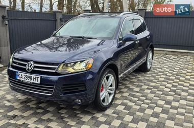 Внедорожник / Кроссовер Volkswagen Touareg 2012 в Боярке