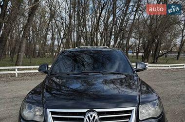 Позашляховик / Кросовер Volkswagen Touareg 2007 в Малині