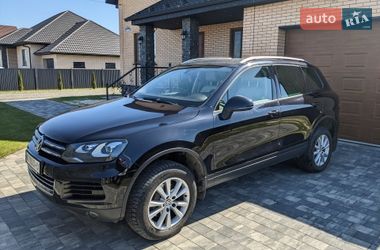 Внедорожник / Кроссовер Volkswagen Touareg 2011 в Камне-Каширском