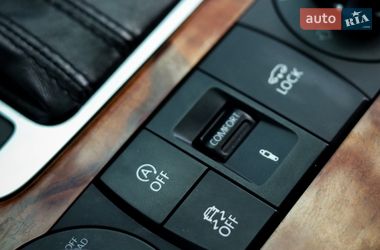 Внедорожник / Кроссовер Volkswagen Touareg 2010 в Апостолово