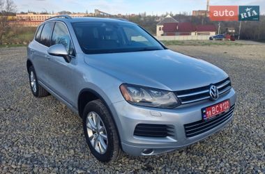Внедорожник / Кроссовер Volkswagen Touareg 2013 в Каменец-Подольском