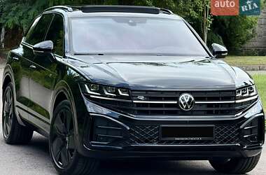 Позашляховик / Кросовер Volkswagen Touareg 2025 в Рівному