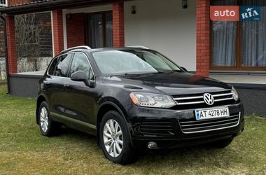 Внедорожник / Кроссовер Volkswagen Touareg 2012 в Ивано-Франковске