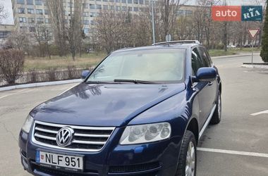 Внедорожник / Кроссовер Volkswagen Touareg 2004 в Киеве