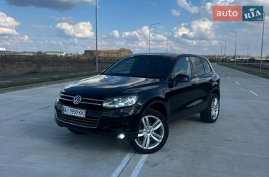 Внедорожник / Кроссовер Volkswagen Touareg 2011 в Виннице