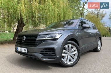 Позашляховик / Кросовер Volkswagen Touareg 2019 в Кривому Розі