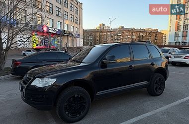 Позашляховик / Кросовер Volkswagen Touareg 2008 в Києві