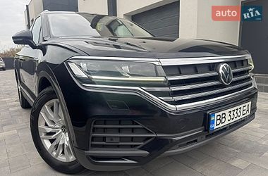 Внедорожник / Кроссовер Volkswagen Touareg 2021 в Киеве