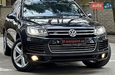 Позашляховик / Кросовер Volkswagen Touareg 2011 в Білогородці