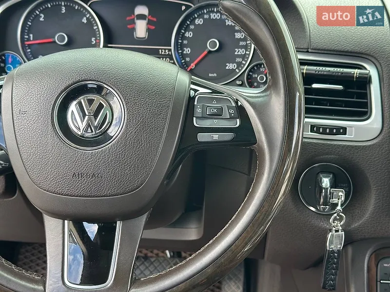 Volkswagen Touareg 2012 VIN WVGZZZ7PZCD047407 фото оголошення 38 з 100