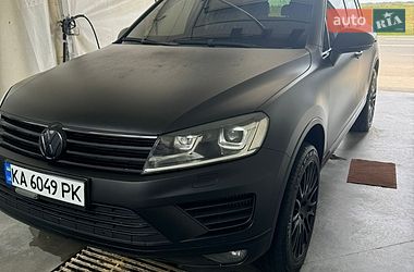Позашляховик / Кросовер Volkswagen Touareg 2017 в Одесі