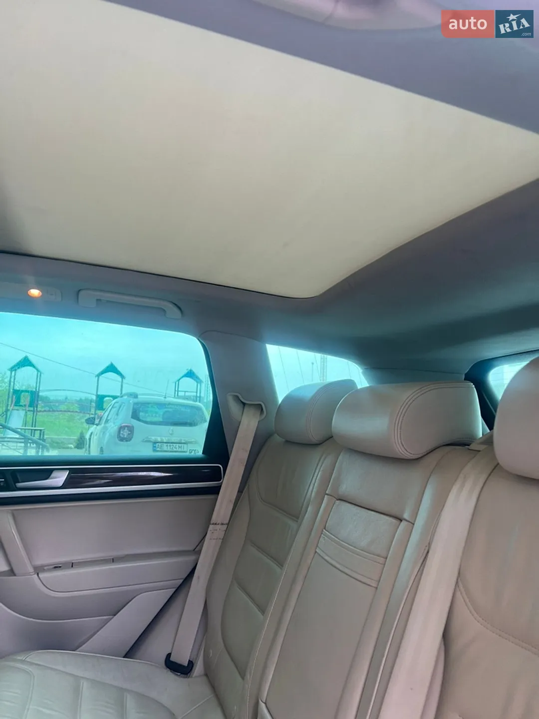 2012 Volkswagen Touareg - мініатюра 17