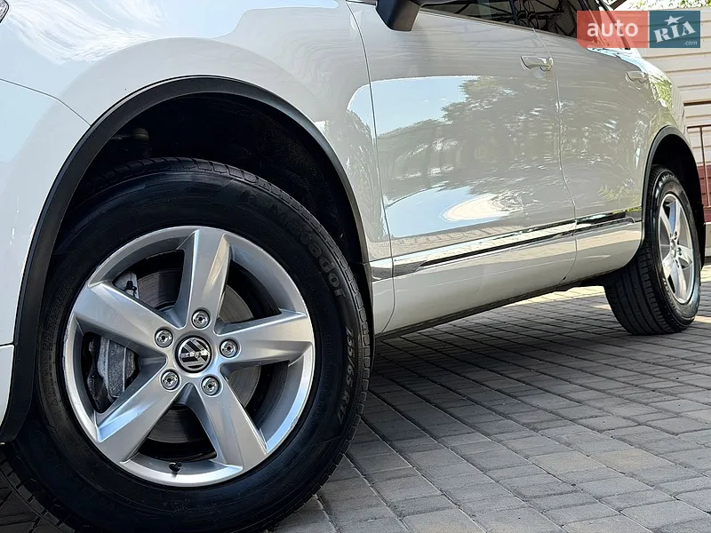 Volkswagen Touareg 2011 VIN WVGZZZ7PZBD028420 фото оголошення 22 з 162