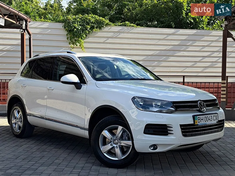Volkswagen Touareg 2011 VIN WVGZZZ7PZBD028420 фото оголошення 4 з 162