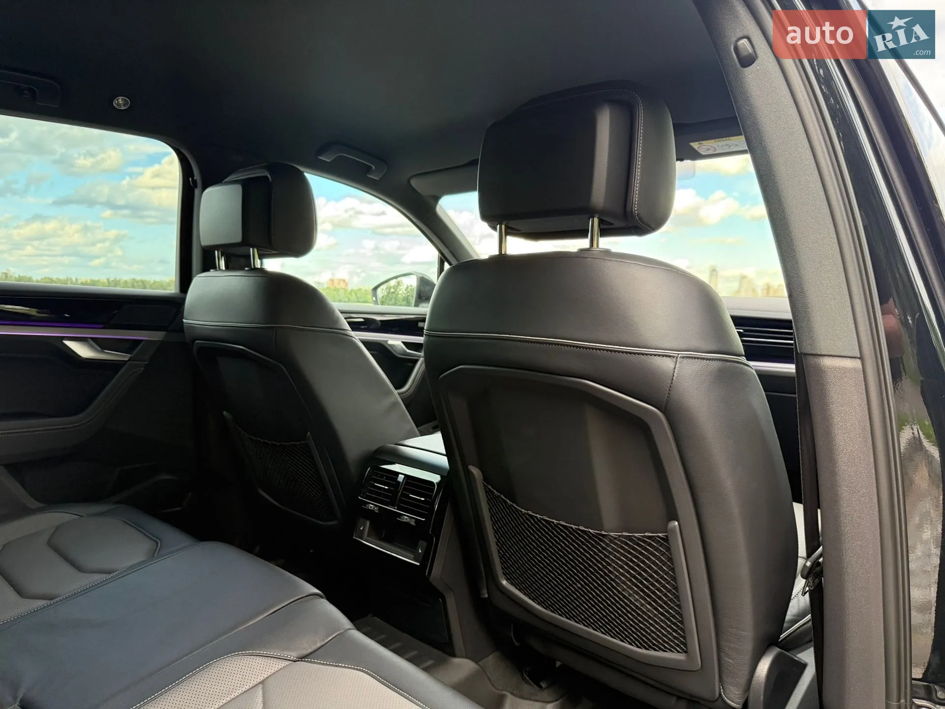 2023 Volkswagen Touareg - мініатюра 132