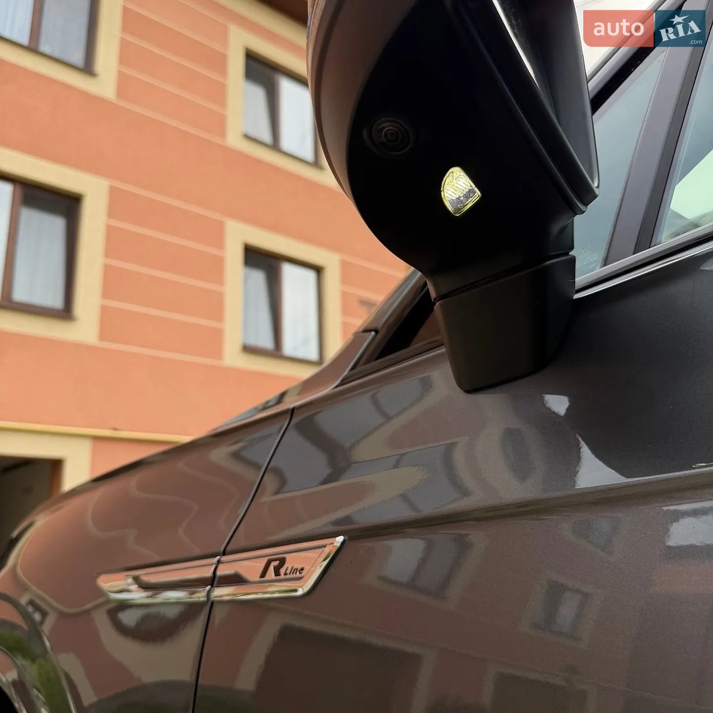 2020 Volkswagen Touareg - мініатюра 21