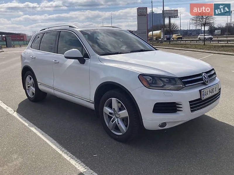 Volkswagen Touareg 2012 VIN WVGEP9BP8DD006686 фото оголошення 12 з 45