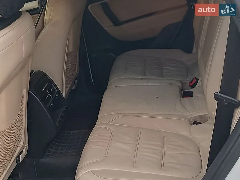 Volkswagen Touareg 2013 VIN WVGZZZ7PZDD025296 фото оголошення 25 з 67