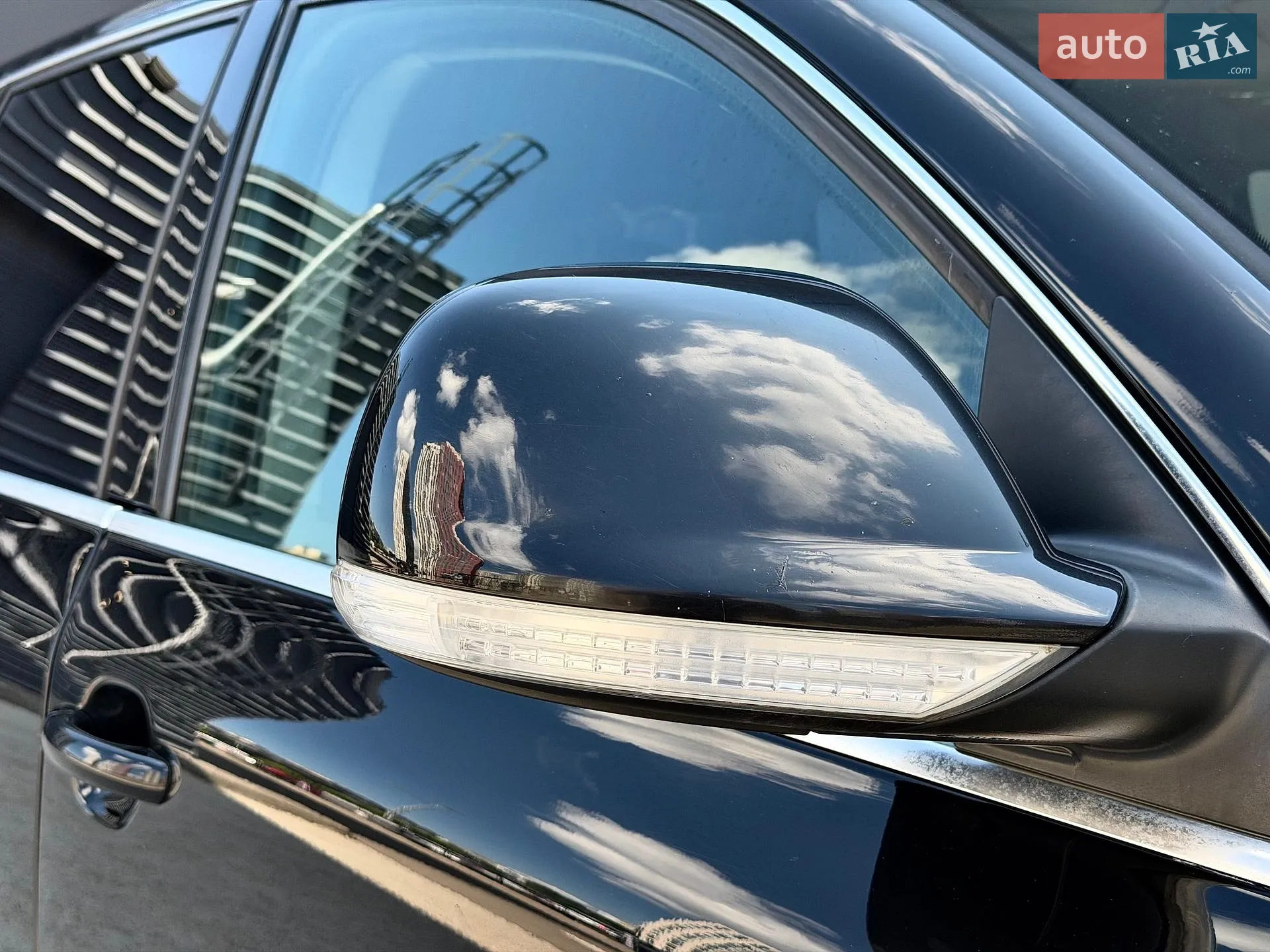 Volkswagen Touareg 2008 VIN WVGZZZ7LZ9Z000196 фото оголошення 11 з 38