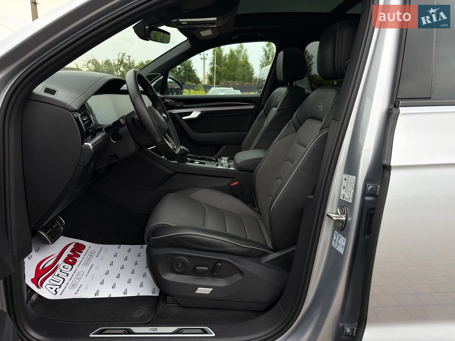 2021 Volkswagen Touareg - мініатюра 41