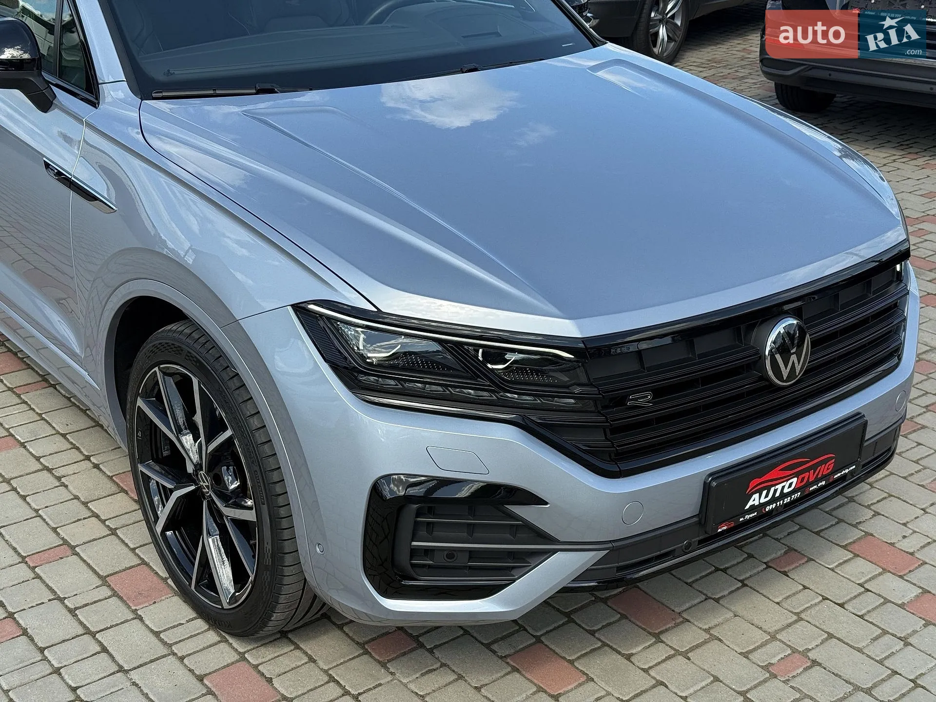 2021 Volkswagen Touareg - мініатюра 10