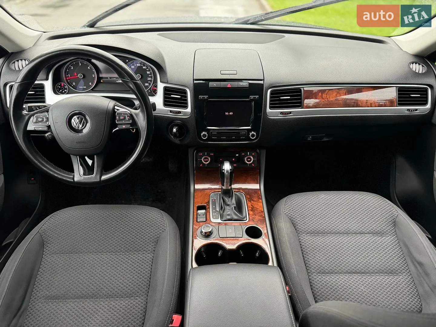 2013 Volkswagen Touareg - мініатюра 10