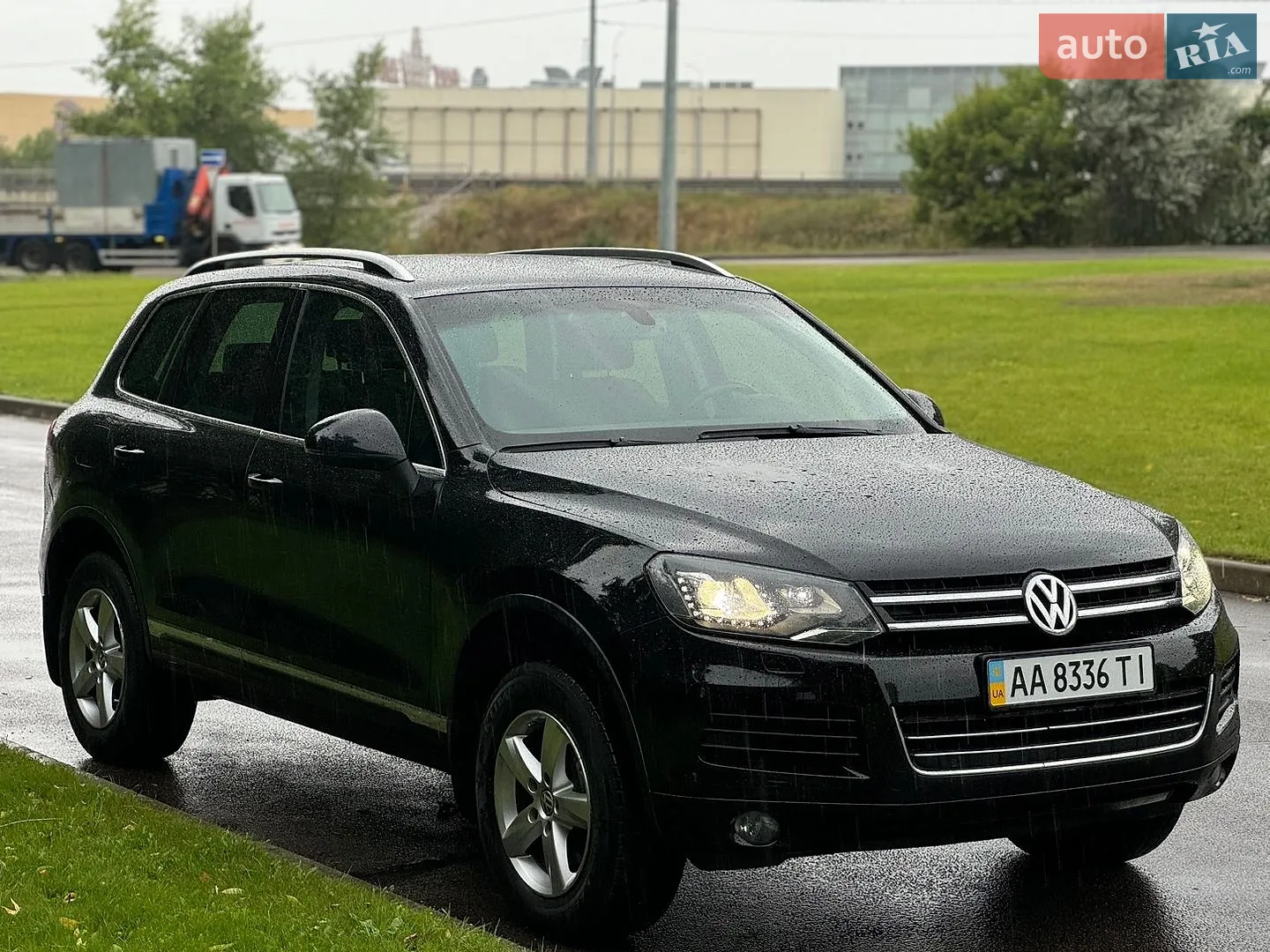 2013 Volkswagen Touareg - мініатюра 3