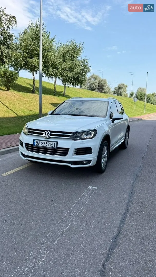 2012 Volkswagen Touareg - мініатюра 8