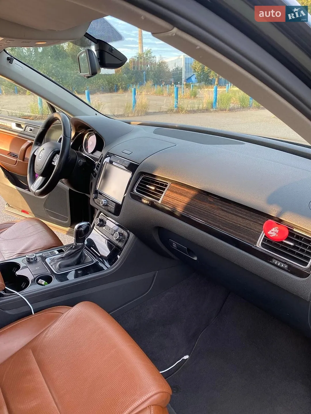 2012 Volkswagen Touareg - мініатюра 32