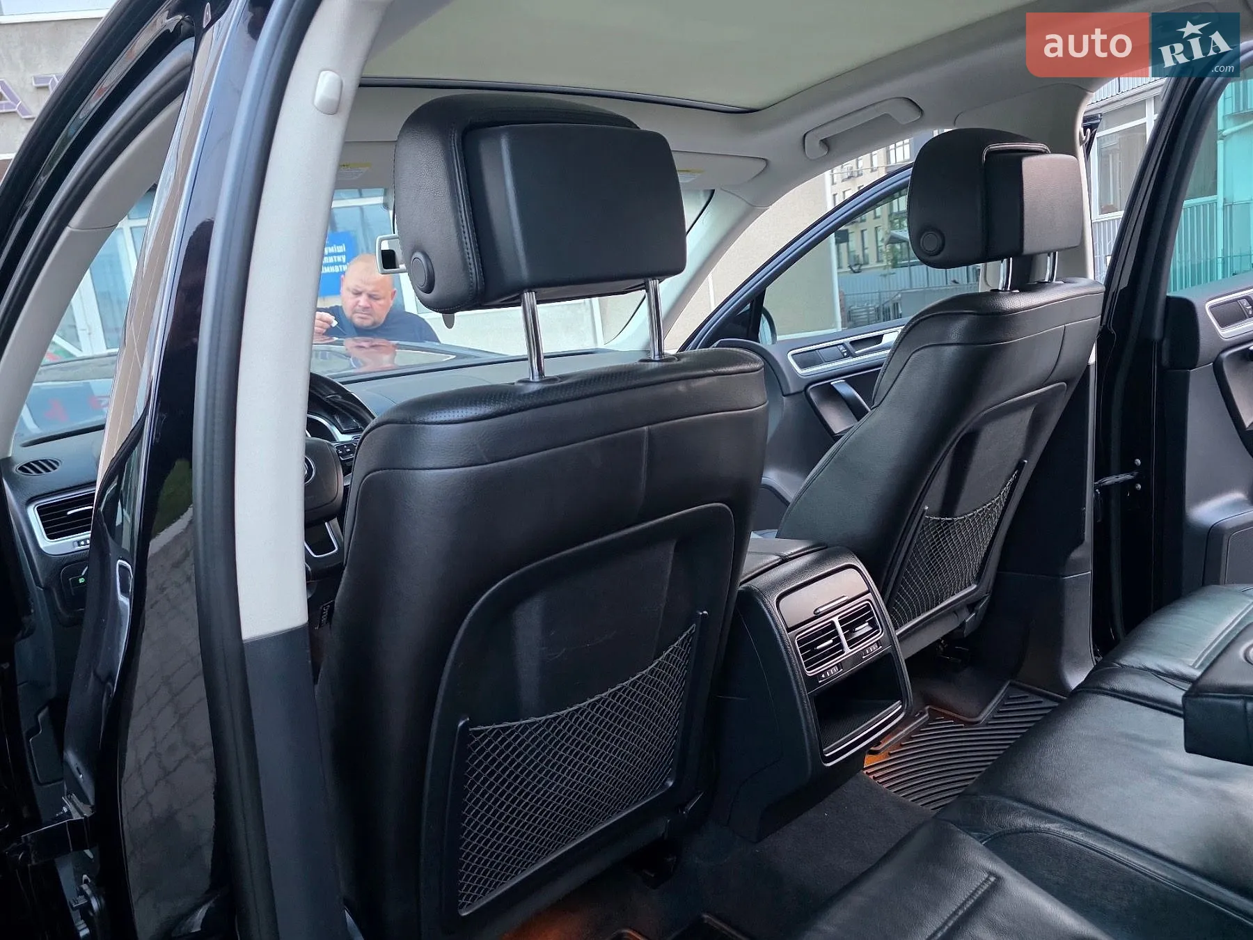 2016 Volkswagen Touareg - мініатюра 7