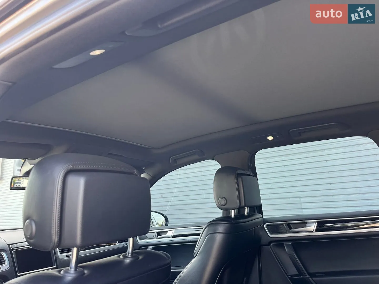 2015 Volkswagen Touareg - мініатюра 69