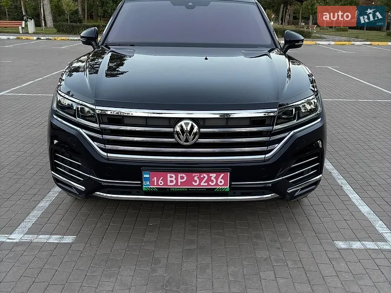 Volkswagen Touareg