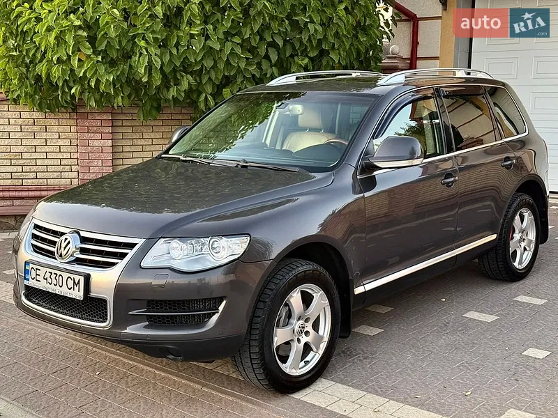 Volkswagen Touareg