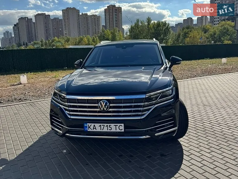 Volkswagen Touareg