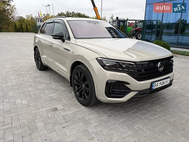 Volkswagen Touareg