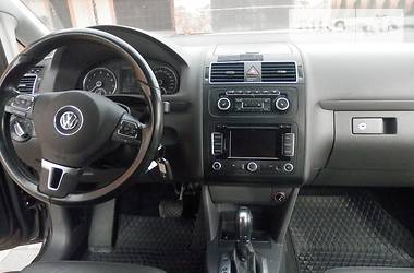 Минивэн Volkswagen Touran 2012 в 