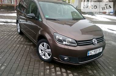 Микровэн Volkswagen Touran 2013 в Луцке