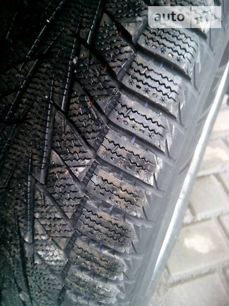 Микровэн Volkswagen Touran 2013 в Луцке фото 44 Микровэн Volkswagen Touran 2013 в Луцке