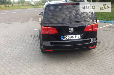 Минивэн Volkswagen Touran 2011 в Львове