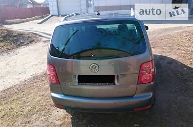 Мінівен Volkswagen Touran 2006 в 