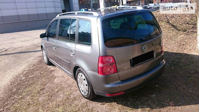 Мінівен Volkswagen Touran 2006 в Вінниці фото 3 Мінівен Volkswagen Touran 2006 в Вінниці