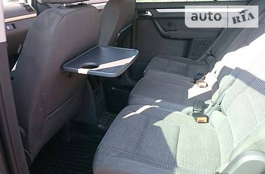 Мінівен Volkswagen Touran 2006 в 