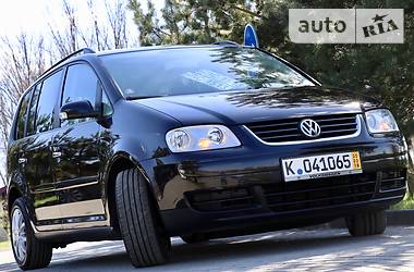 Минивэн Volkswagen Touran 2006 в Дрогобыче